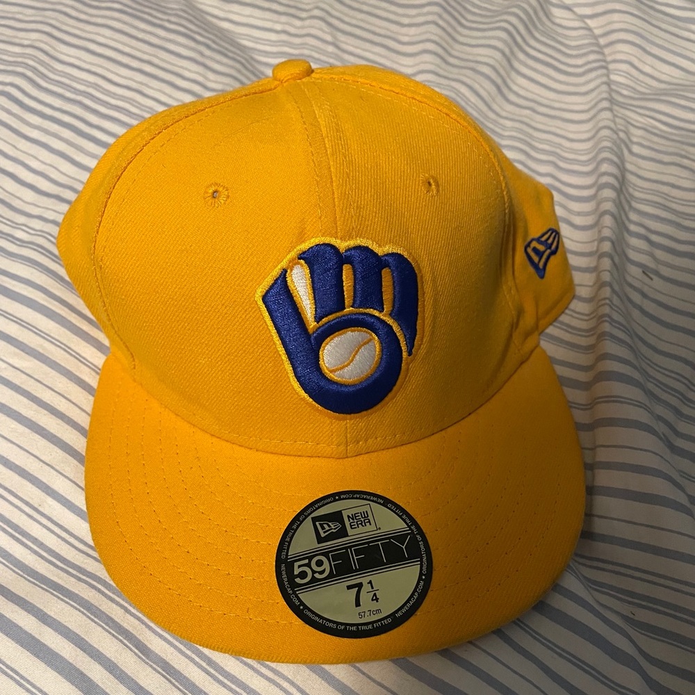 Milwaukee Brewers Fitted Hat